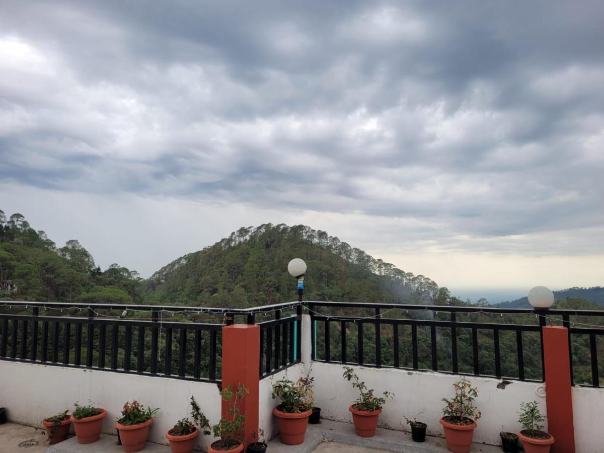 Sh Sunset Resort Nainital Eksteriør billede